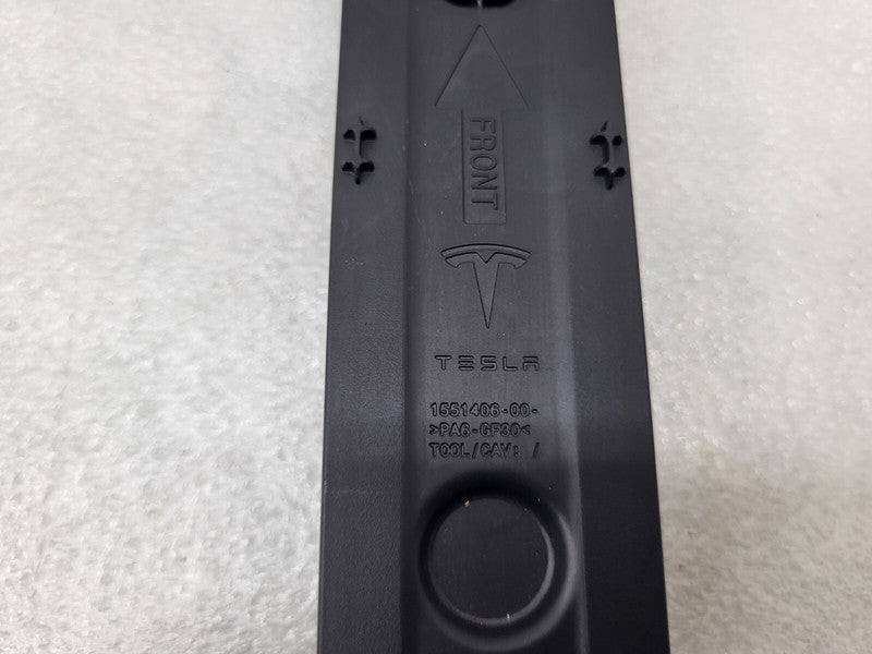 1551406 00 A ⭕ 21-24 Model S Front Seat 1st Row Riser Over Molding Round Spacers 1551406-00-A