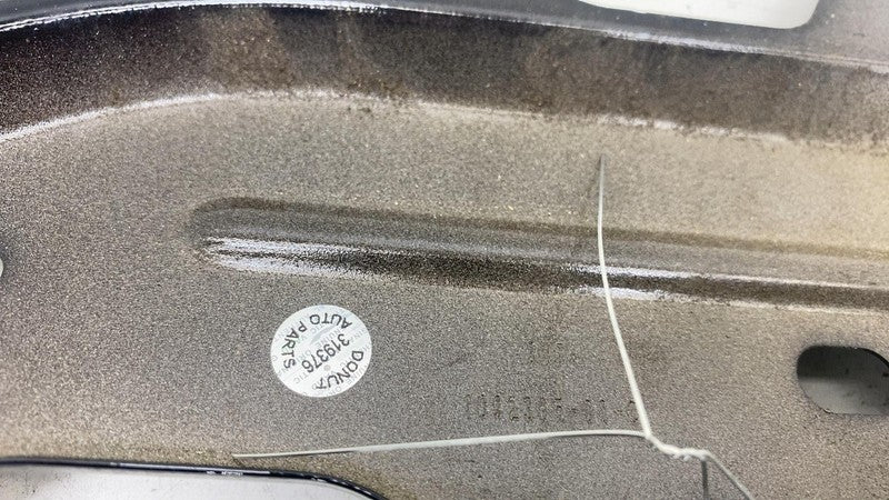 1092305-00-C ⭕ 17-24 Model 3 Front Passenger Fender Mount Support Bracket Right 1092305-00-C