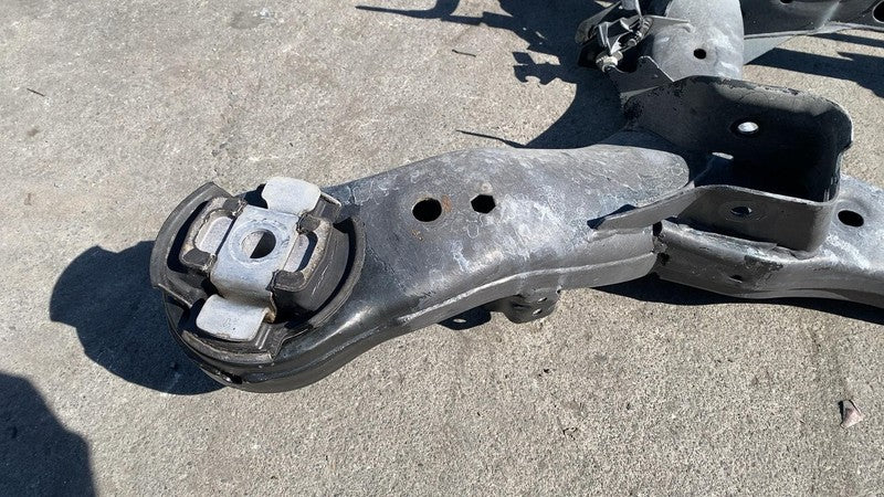 2016-2019 Mercedes-Benz GLE350 Rear Subframe Crossmember Cradle RWD Assembbly