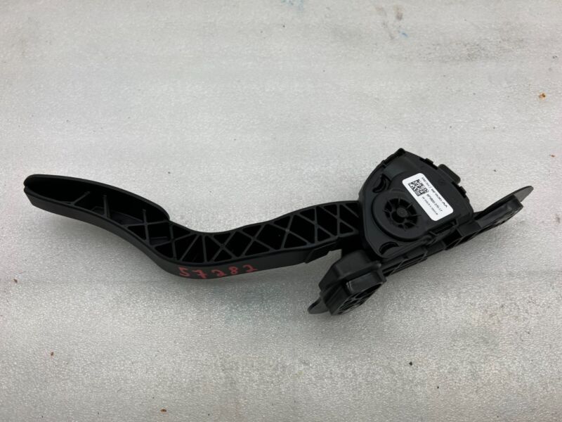 BE5C 9F836 AA 2012-2020 Tesla Model S X Accelerator Throttle Pedal Assembly BE5C 9F836-AA OEM