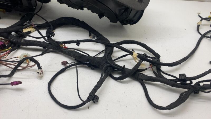 4M1 820 021 ⭕ 19-23 Audi E-Tron Quattro HVAC AC Climate Heater Blower Housing Box 4M1820021