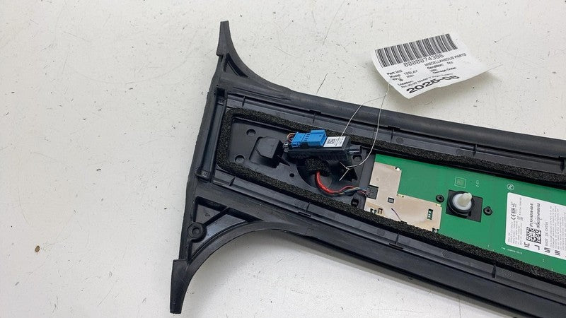 ⭕ 20-23 Model Y Right Exterior B-Pillar Applique Glass Trim RH AP3 150