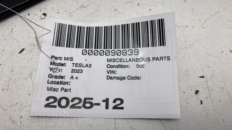 ⭕ 17-25 Tesla Model 3 Passenger Exterior Mirror Lower Cap Housing Sect