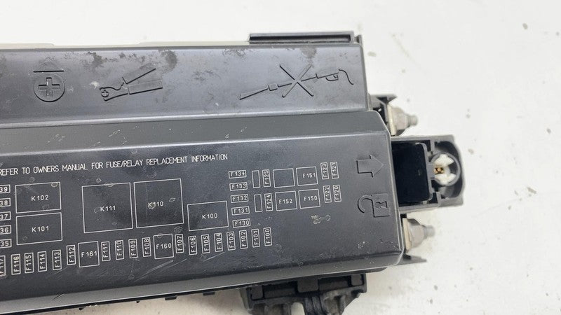 ⭕16-20 Model S Front Trunk Frunk Engine Bay Under Hood Fuse Box 12V 10
