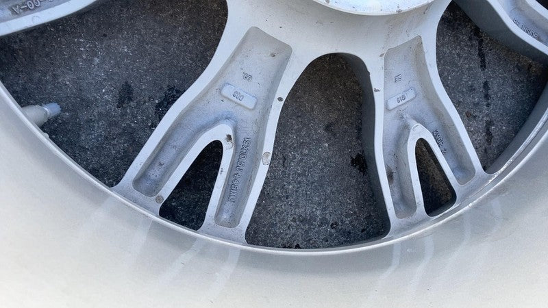 142022200A 2021-2023 Tesla Model S Rear Wheel Rim 19x10.5 +45MM w/ Continental Tire 285/40