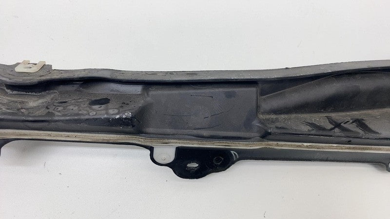 51717359258 2021 BMW 530e 530eX Front Radiator Support Lower Section Protection 5171 7359258