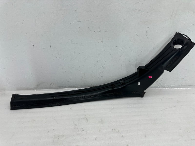 104732100B ⭕2016-2020 Tesla Model X Rear Side Trunk Liftgate Trough Trim Right 1047321-00-B