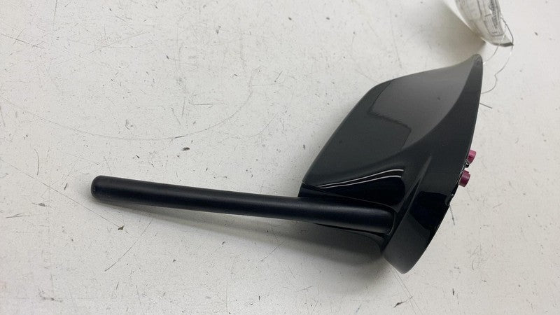 ⭕ 2014-2021 BMW i3 I01 Roof Exterior Shark Fin Antenna Receiver Module Unit OEM