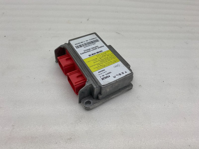 100527300F ⭕ 2012-2015 Tesla Model S Passive Safety Restraints Control Module 1005273-00-F