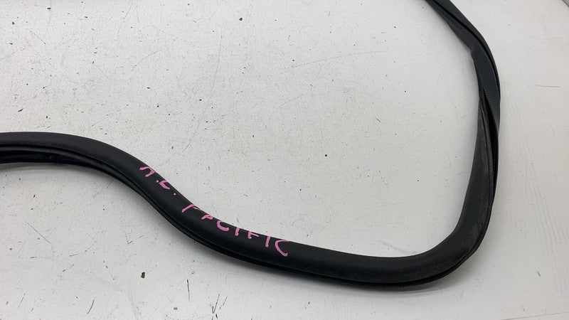 ⭕ 2017-2023 Chrysler Pacifica Rear Driver Side Door Body Weatherstrip Seal Left