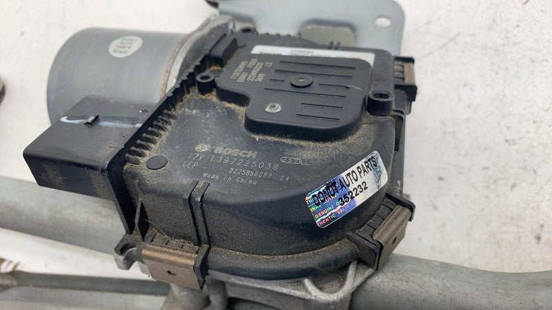 31696283 ⭕ 21-23 Polestar 2 Front Windshield Wiper Transmission Linkage w/ Motor 31696283