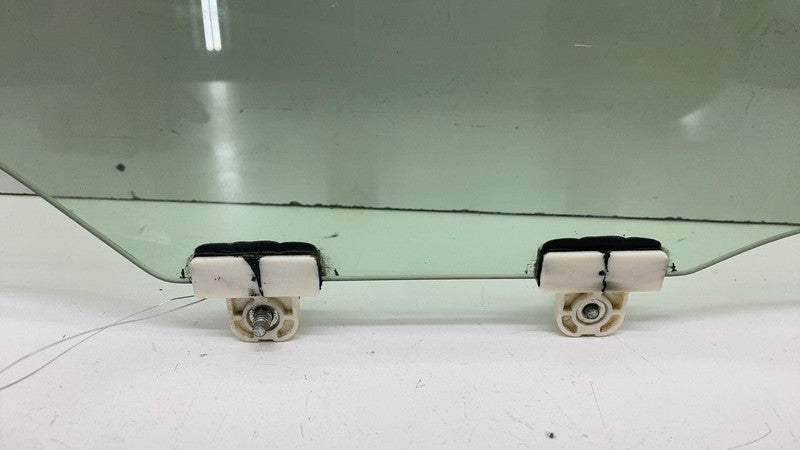 E6 43R-00019 ⭕18-23 Subaru XV Crosstrek Front Passenger Side Door Window Glass Right Assembly