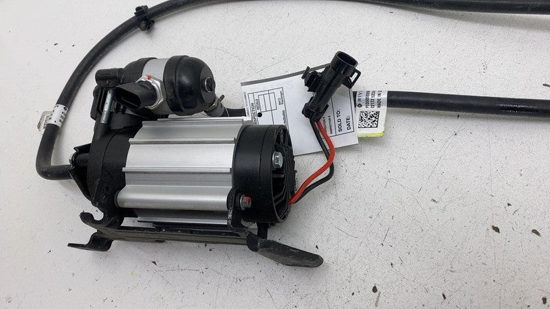 PT00055693-01 ⭕ 2022-2024 Rivian R1T R1S Rear Air Ride Suspension Compressor PT00055693-01