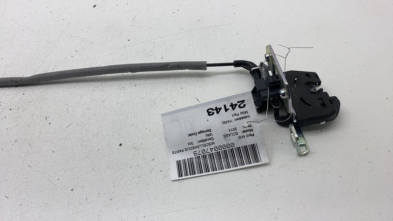 13-14 Mercedes E350 2nd Seat Left/Right Folding Backrest Handle Lock A