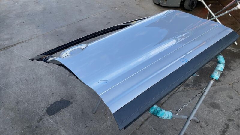 2011-2018 Porsche Cayenne Front Passenger Door Shell Panel Right RH Silver LX7W