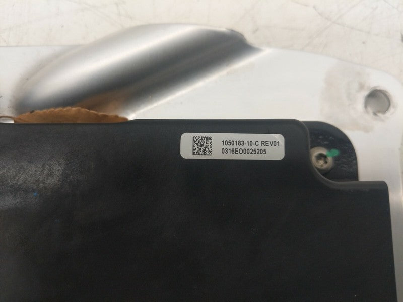 1050183-10-C ⭕2016-2022 Tesla Model X Front Right Door Control Controller Module 1050183-10-C
