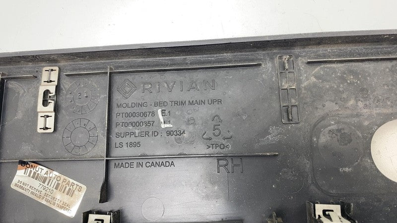 ⭕2022 2023 2024 Rivian R1T Rear Right Side Bed Trim Molding Cover OEM