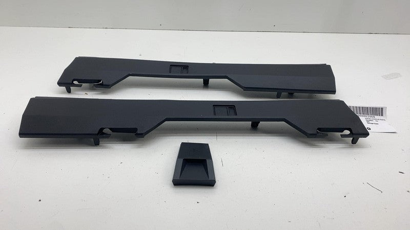 ⭕ 24 Cybertruck Rear Left & Right 2nd Row Seat Cover 1840064-00-C/1819