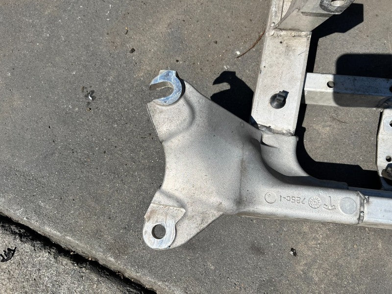 100982500A ⭕ 12-15 Tesla Model S Front Suspension Subframe Cradle Crossmember 1009825-00-A