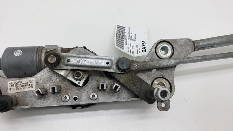 7P0955023 2011-2018 Porsche Cayenne Front Windshield Wiper Motor System Linkage Assembly