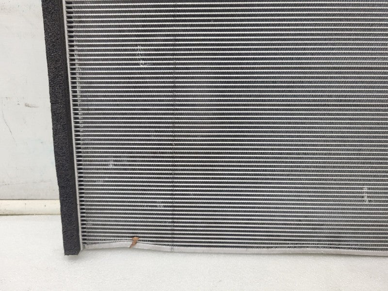 1619166 00 A 2021 2022 2023 Tesla Model S Engine Cooling Radiator Assembly 1619166-00-A