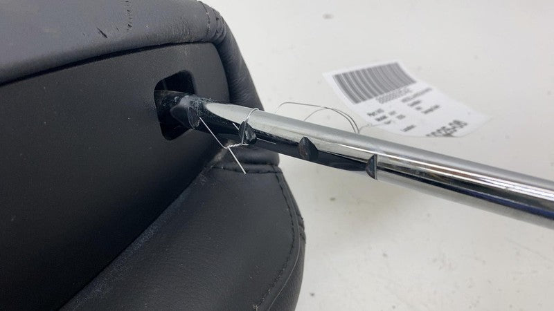 ⭕2017-2022 Maserati Levante Rear Left or Right Seat Headrest Head Rest Black OEM