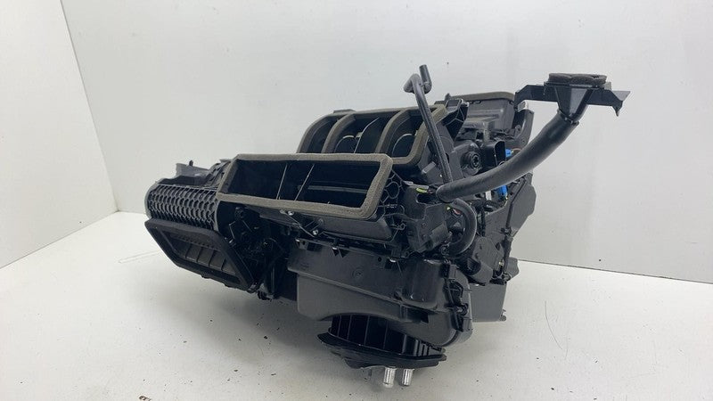 ⭕ 2023 Polestar 2 HVAC AC Climate Heater Blower Housing Box Assembly 3