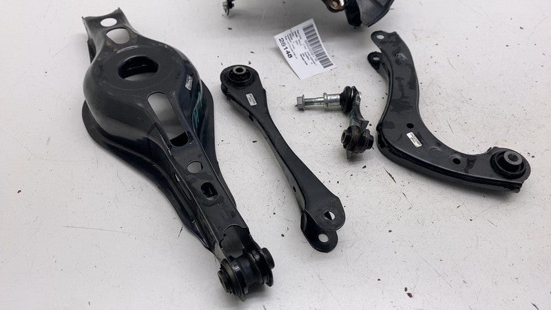 ⭕ 23-24 Toyota Prius Rear Left Knuckle & Suspension Control Arms LH 89