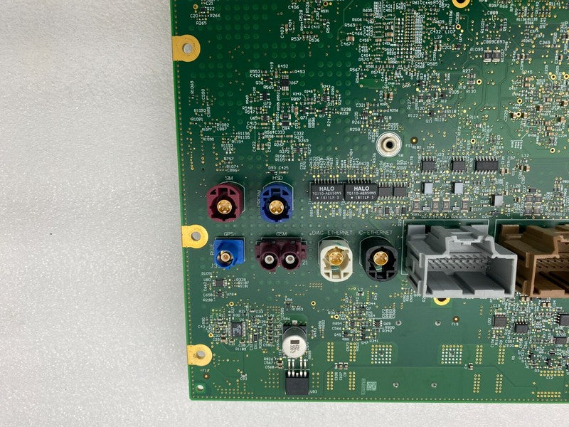 105541200B ⭕ 2016-2020 Tesla Model S MS Media Control Unit Motherboard Electronics Assy OEM