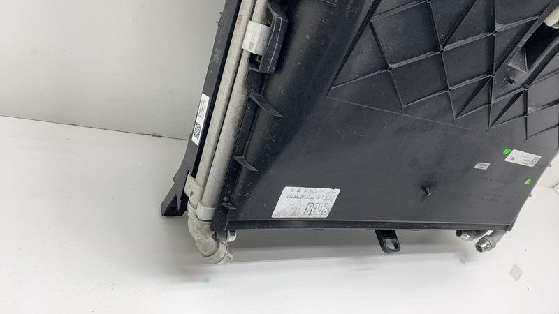 158820900B 2021-2024 Tesla Model S Cooling Radiator & Air Duct Intake Grille Deflector Assy