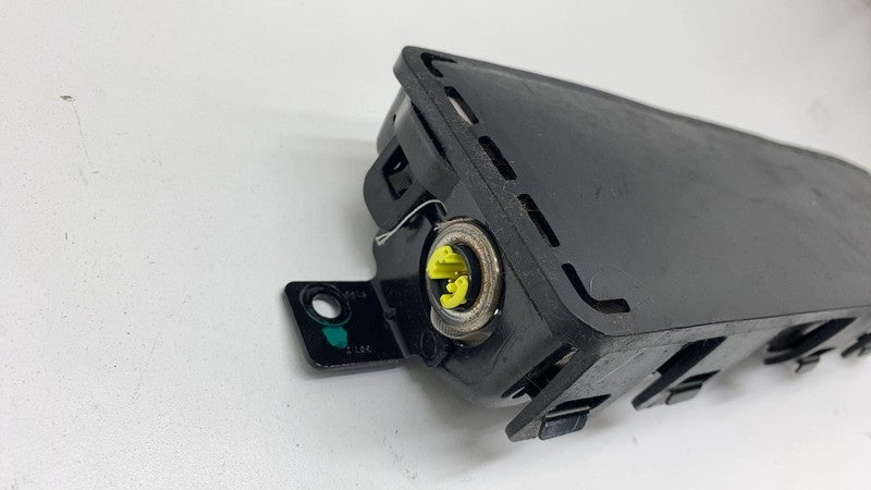 100526000F 2012-2015 Tesla Model S Front Passenger Side Lower Knee Airbag Right RH Assembly