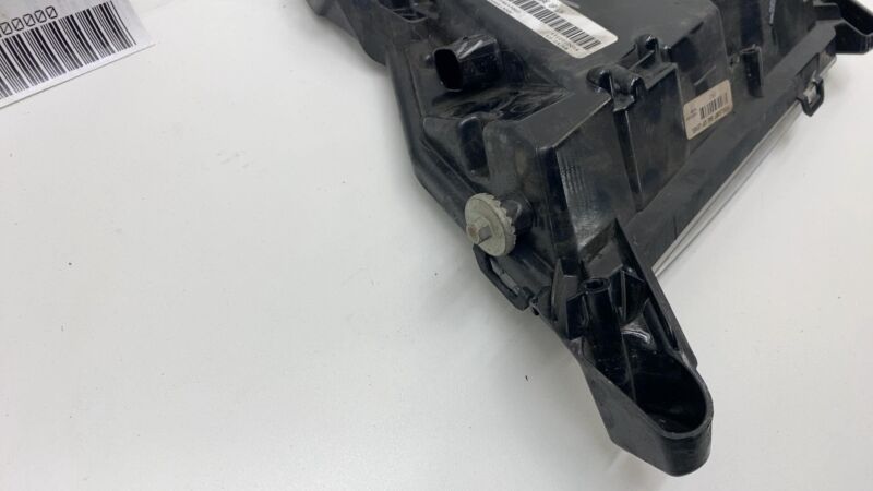 600591300F 2012-2020 Tesla Model S Front Driver Side LED Fog Light Cornering Lamp Left Assy