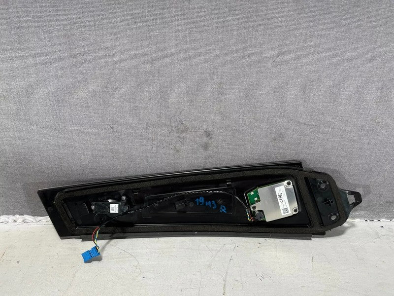 110044100D ⭕17-20 Model 3 Right B-Pillar Applique Glass Trim Molding w/ Camera 1109255-00-G