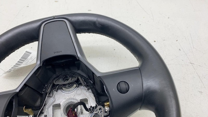 1105324-00-G ⭕ 2017-2020 Tesla Model 3 Steering Wheel Leather Black (Non-Heated) 1105324-00-G