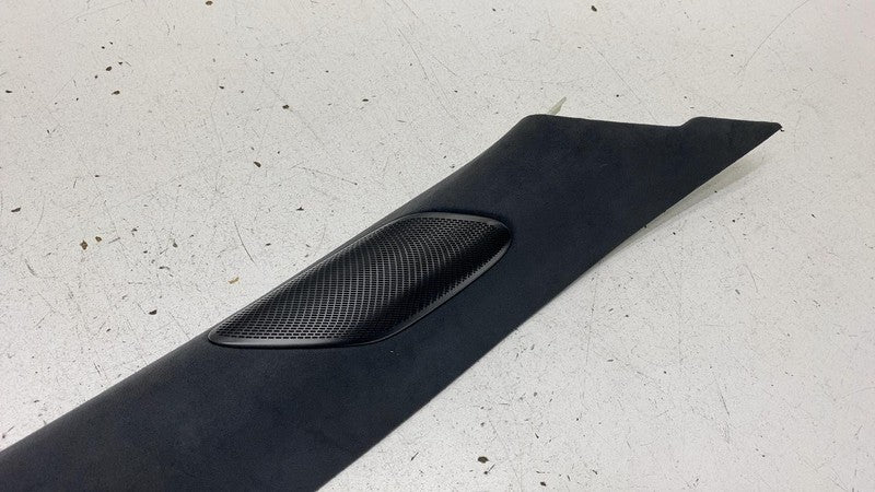 PT00647943 ⭕ 2022-2024 Rivian R1T Front Right A-Pillar Trim Panel w/ Speaker RH PT00647943