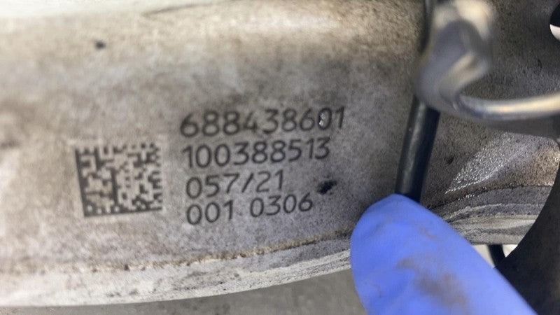 688438601 2017-2023 BMW 530e Front Right Spindle Knuckle Wheel Hub + ABS + Dust Shield RWD