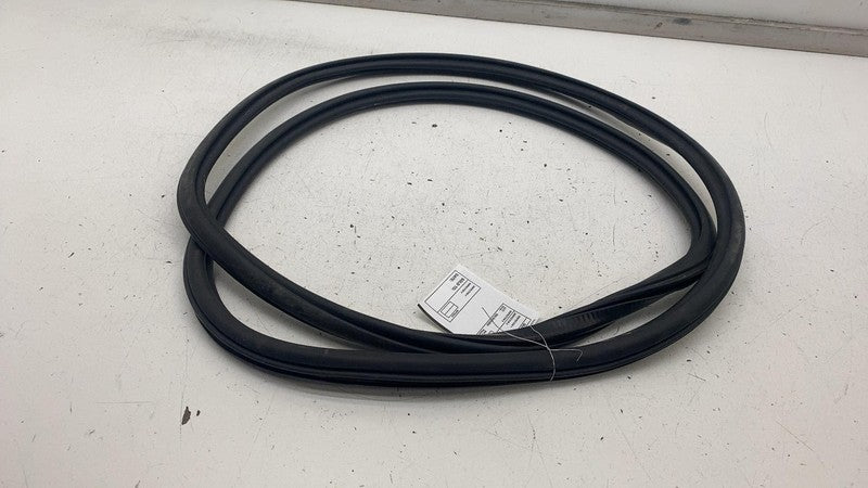 ⭕ 2019-2023 Audi e-Tron Rear Right Door Body Weatherstrip Rubber Seal