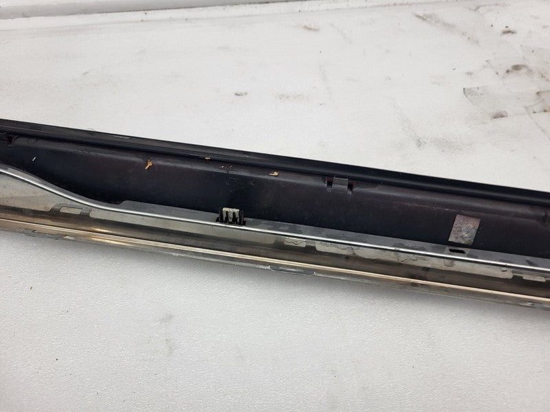 101221500E ⭕12-23 Model S Left Rocker Panel Scuff Plate Molding w/ Rubber Seal 1012215-00-E