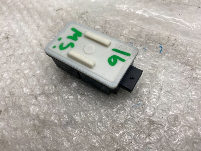 103460100B 2012-2020 Tesla Model S X ECU Receiver Tire Pressure Monitor System Control Unit