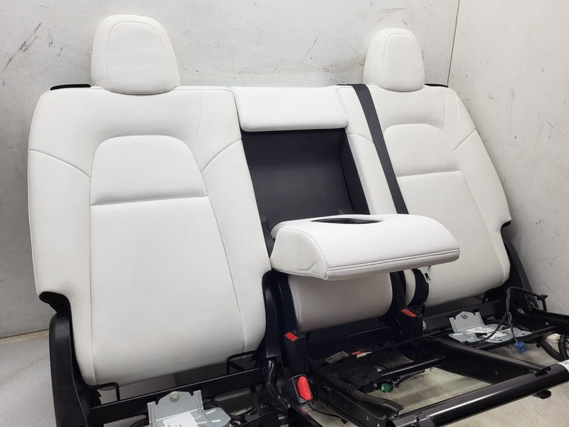 1494881 00 B ⭕ 20-22 Tesla Model Y Rear Upper 2nd Row Seat Left + Center + Right (5-Seater)