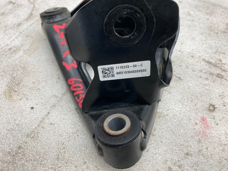 1110233-00-C ⭕ 2017-2023 Tesla Model 3 M3 Front Left Side Drive Unit Motor Mount 1110233-00-C