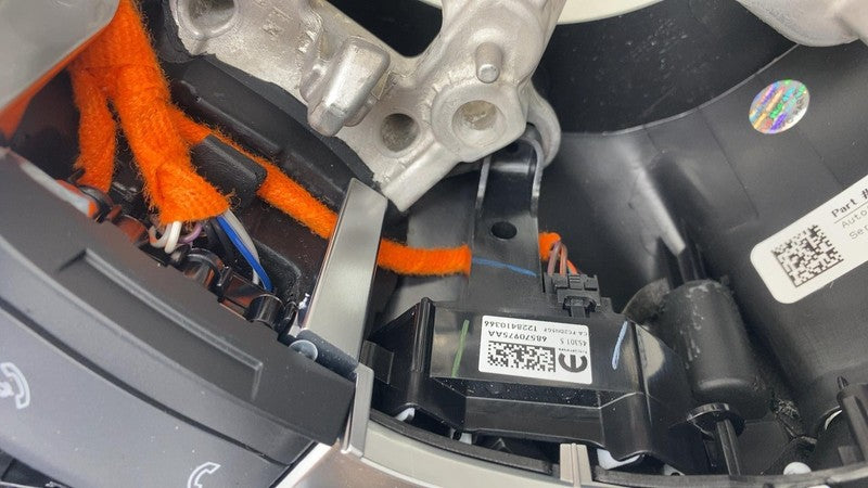 7FG851X7AE ⭕ 2025 Ram 1500 Steering Wheel Black Leather 5th Gen w/ Switch Button 7FG851X7AE