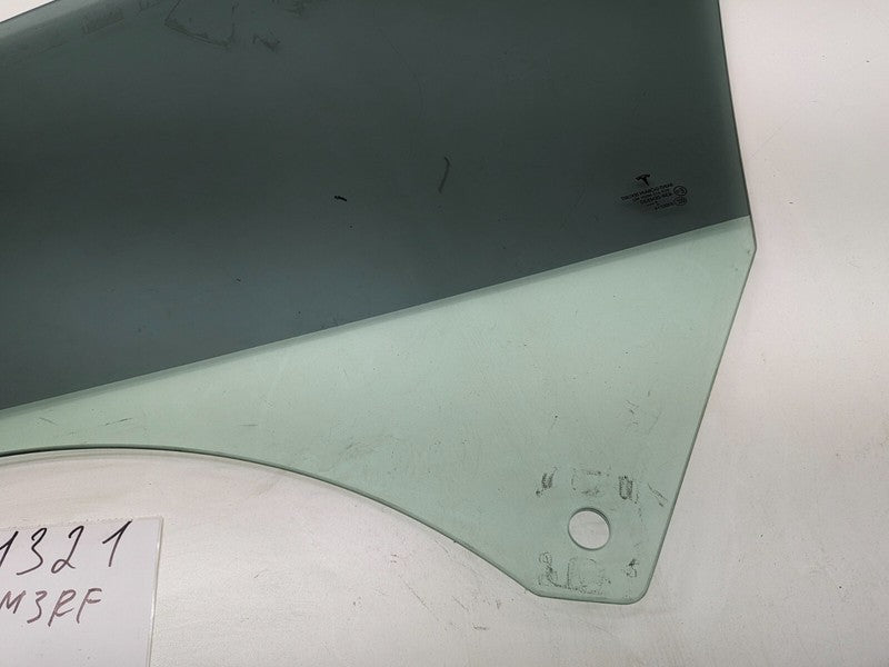 43R-004530 ⭕ 17-19 Tesla Model 3 Front Passenger Door Window Glass Right RH (Single Pane)