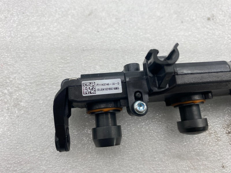 114374600D ⭕ 17-23 Tesla Model 3 Front Windshield Forward Facing Triple Camera 1143746-00-D