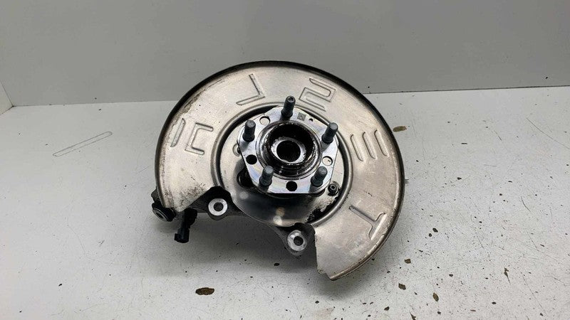 ⭕ 17-23 Model 3 Rear Left Spindle Knuckle w/ Hub (142mm Driven) LH 104