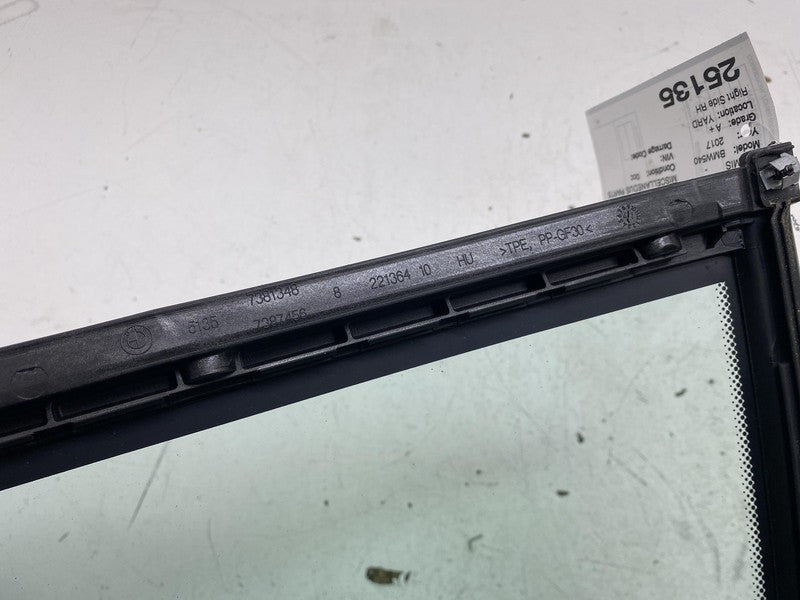 ⭕ 2017-2023 BMW 540i Rear Right Side Door Quarter Window Vent Glass OE