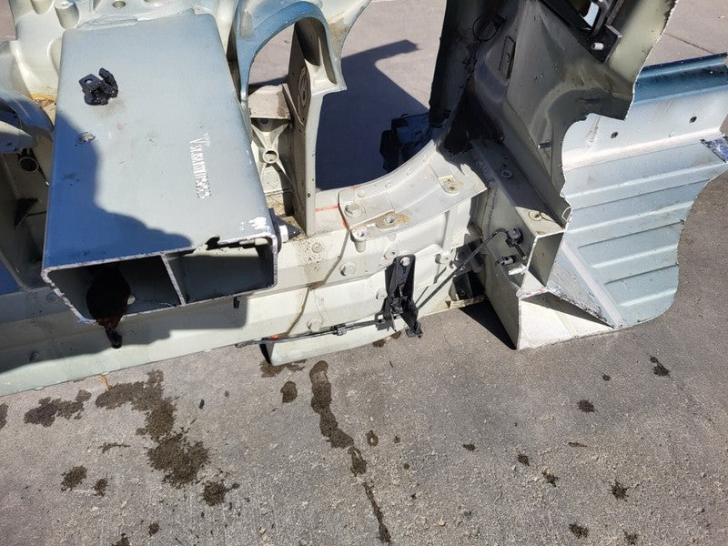 101353600A ⭕ 12-15 Tesla Model S Front Right Body Quarter Panel Fender Apron Frame Cutout