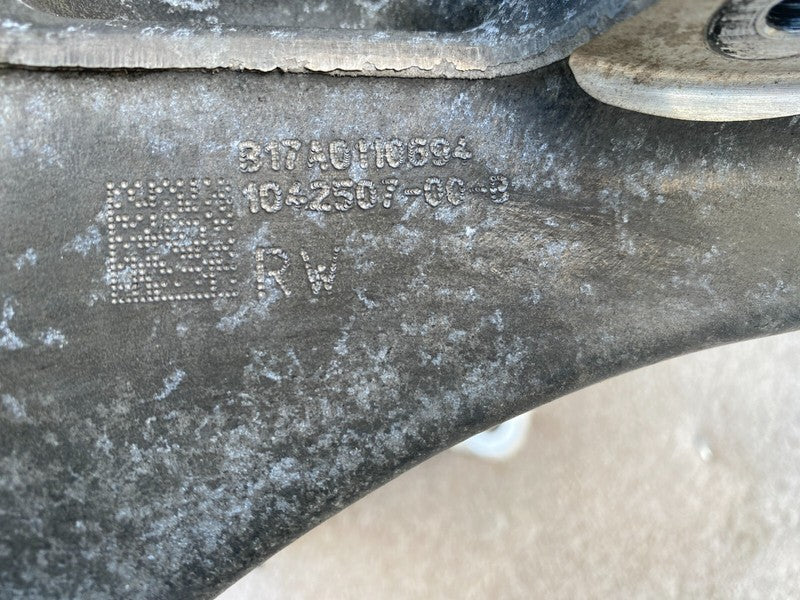 ⭕ 2016-2020 Tesla Model S Rear Right Suspension Knuckle Wheel Hub & Shield Assy