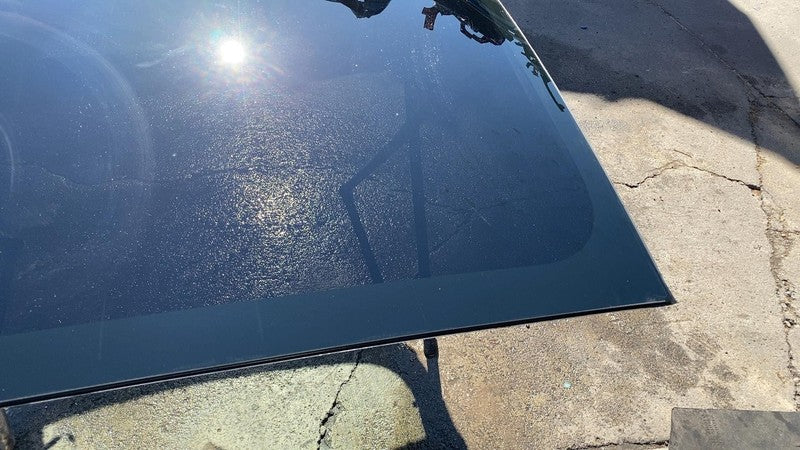 1472925 99 C ⭕ 2017-2020 Tesla Model 3 Rear Trunk Panoramic Backlite Roof Glass Back Section