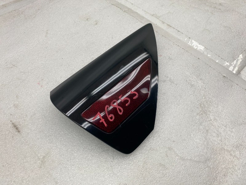 ⭕ 2017-2023 Tesla Model 3 Rear Right Taillight Taillamp Reflector OEM BROKEN TAB